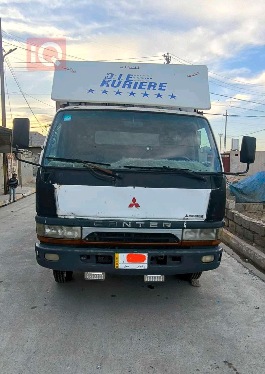 میتسوبیشی کانتەر